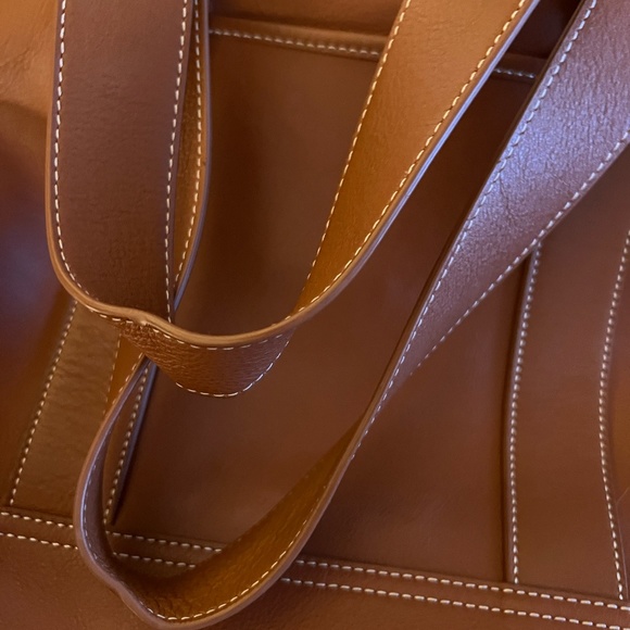 Great condition! Medium Montauk Tote in Rich Oak & $60 adjustable strap - Picture 13 of 16